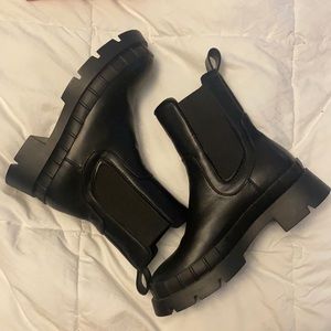 Raid Vegan leather boots